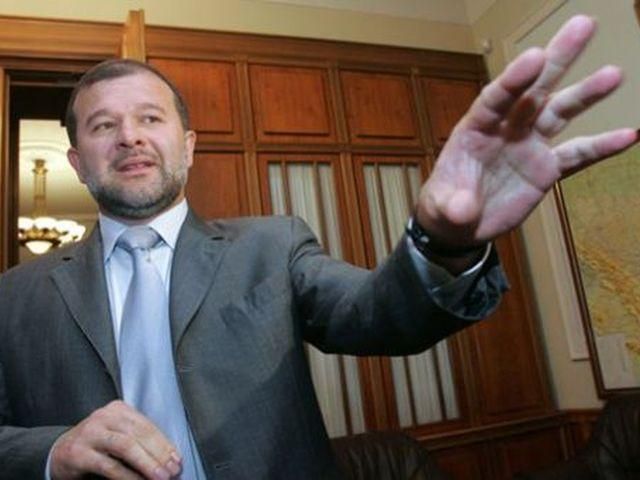 Балога обурений наругою американського музиканта над українським прапором Балога обурений наругою американського музиканта над українським прапором