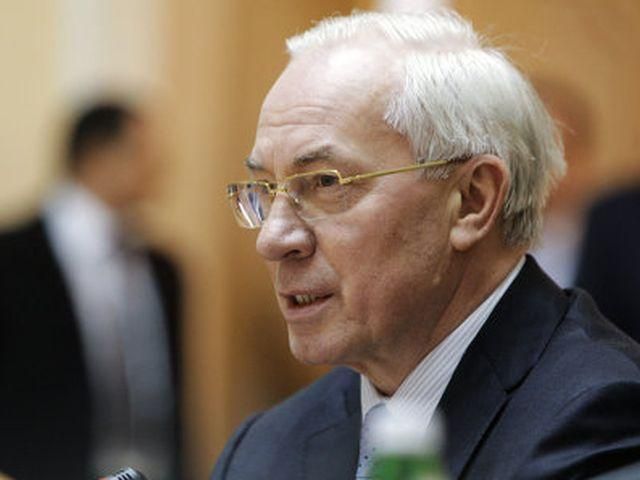 Азаров хочет навсегда запретить Bloodhaund Gang въезд в Украину Азаров хочет навсегда запретить Bloodhaund Gang въезд в Украину