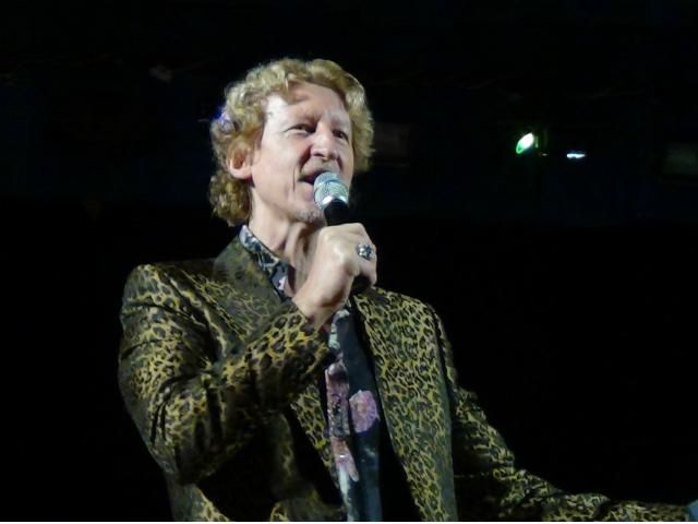 У колонії Тимошенко виступив виконавець шансону, який отримав звання народного У колонії Тимошенко виступив виконавець шансону, який отримав звання народного