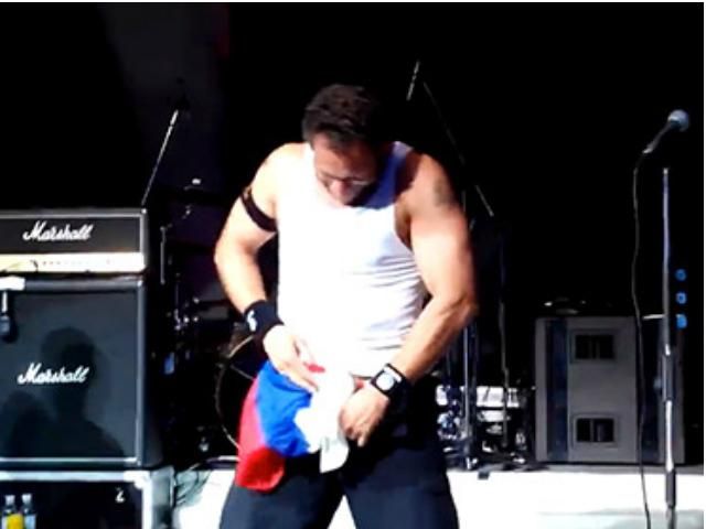 В России возбудили уголовное дело против музыкантов Bloodhound Gang В России возбудили уголовное дело против музыкантов Bloodhound Gang