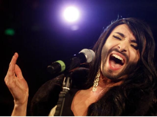 Австрію на "Євробаченні-2014" представлятиме бородатий трансвестит (Фото. Відео) 