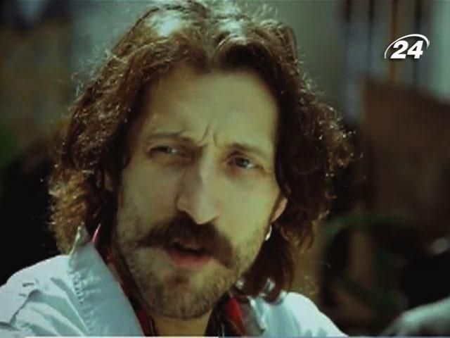 Евгений Гудзь - украинец, основавший всемирно известную группу Gogol Bordello Евгений Гудзь - украинец, основавший всемирно известную группу Gogol Bordello