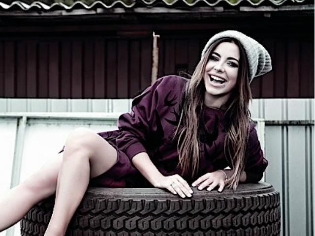 Ані Лорак вразила незвичними образами (Фото) Ані Лорак вразила незвичними образами (Фото)