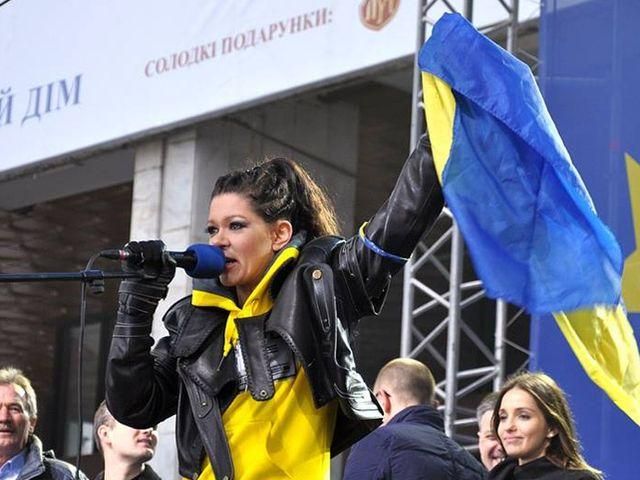 Янукович унизил нас как нацию, - Руслана