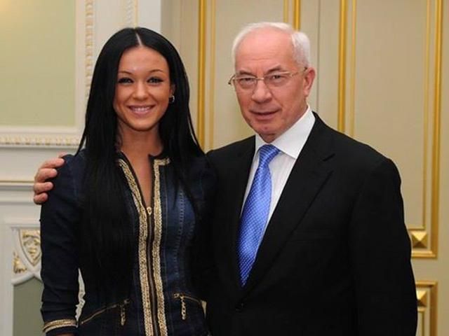 Марія Яремчук пояснила, що підтримує регіоналів, бо дуже молода й аполітична Марія Яремчук пояснила, що підтримує регіоналів, бо дуже молода й аполітична