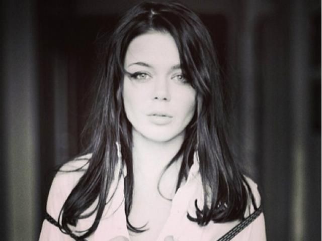 Алина Гросу говорит, что ей еще рано ехать на Евровидение Алина Гросу говорит, что ей еще рано ехать на Евровидение