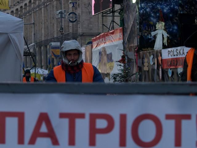 Польские каналы и радиостанции в поддержку Майдана одновременно пустили в эфир песню об Украине