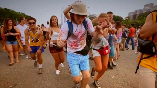 Фестиваль Lollopalooza возник из прощального турне группы "Jane's Addiction"