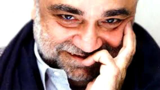 Помер легендарний співак Деміс Русос Помер легендарний співак Деміс Русос