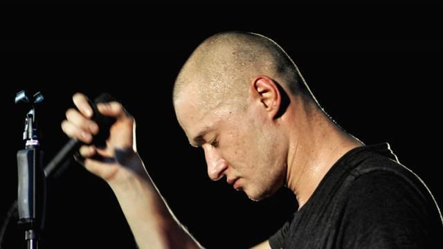 Лідер "Бумбоксу" до росіян: Вірите, що я фашист? Лідер "Бумбоксу" до росіян: Вірите, що я фашист?