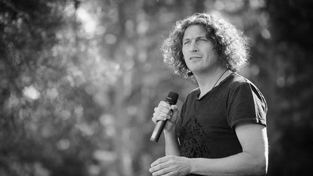 40 днів без Кузьми. Україна прощається з кумиром 40 днів без Кузьми. Україна прощається з кумиром