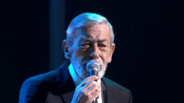 Вахтанг Кикабидзе концерт в Киеве посвятил Небесной Сотне