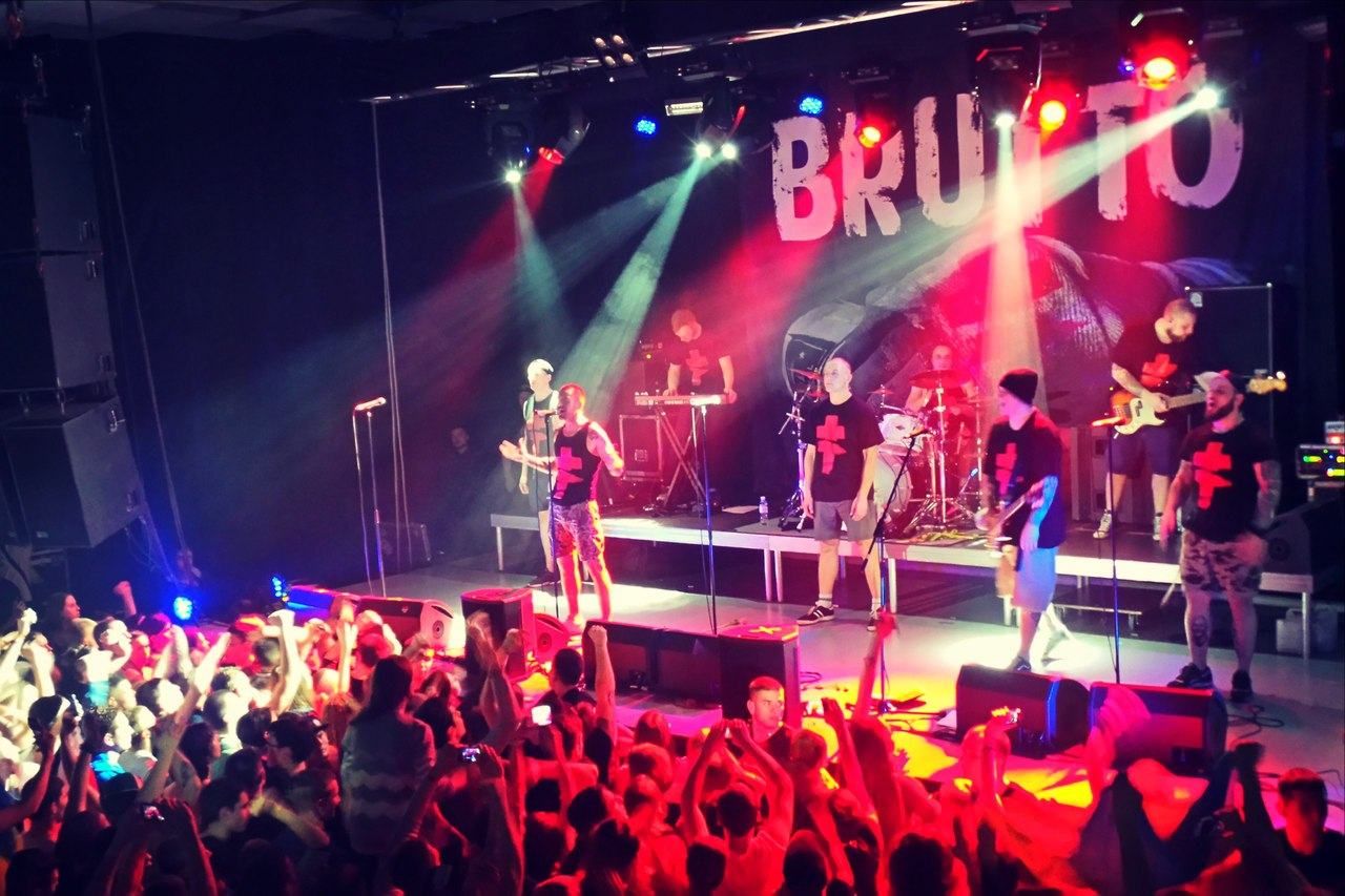 BRUTTO запалювали "Партизан рок" у Києві BRUTTO запалювали "Партизан рок" у Києві