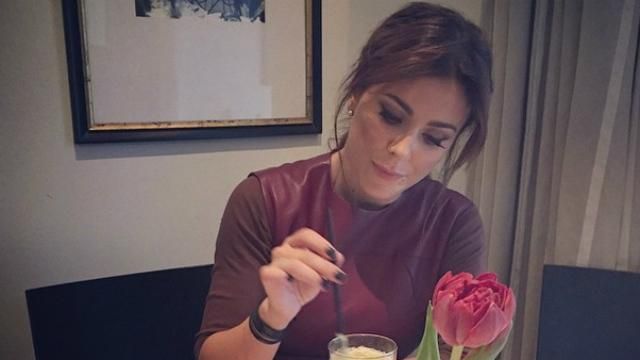 Ани Лорак красовалась на модном показе в Москве Ани Лорак красовалась на модном показе в Москве