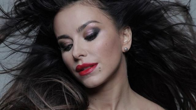 Ані Лорак вихваляється, як її люблять у Росії Ані Лорак вихваляється, як її люблять у Росії