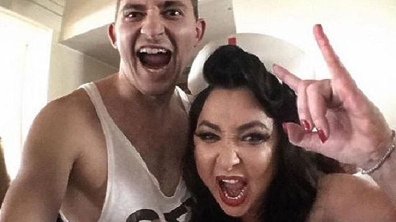 Лолита нагло приехала в Киев Лолита нагло приехала в Киев