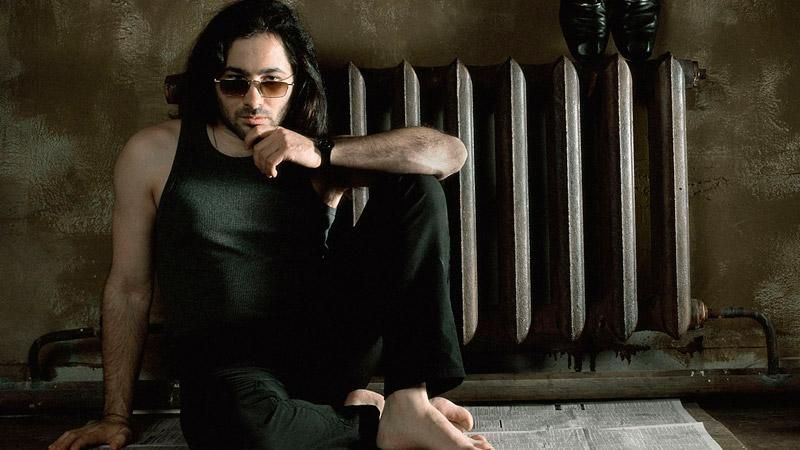 Российский музыкант спел о "ватниках" Российский музыкант спел о "ватниках"