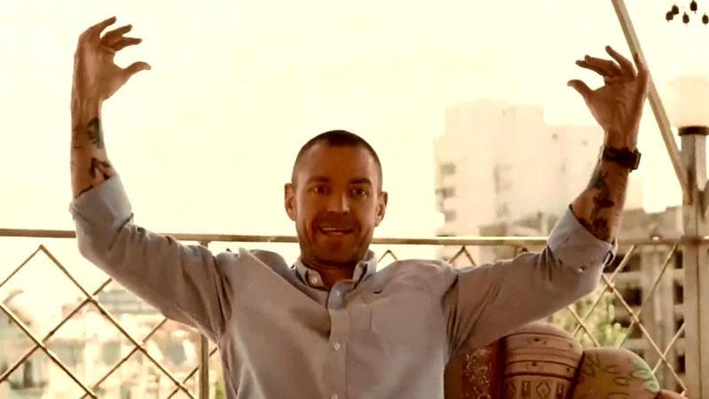 Экс-лидер "Ляписа" боится, что в России его разрубят саблями Экс-лидер "Ляписа" боится, что в России его разрубят саблями