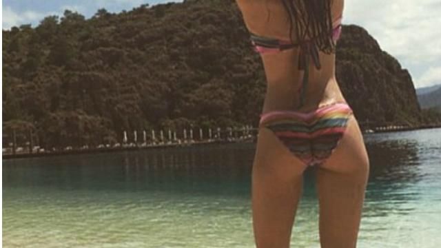Вокалистка с "Nikita" завела Instagram для своих ягодиц (18+)