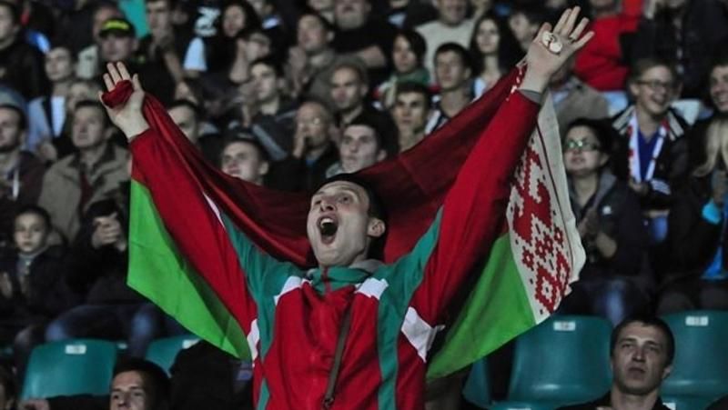 На стадионах в Беларуси запретили включать BRUTTO и "Океан Эльзы"