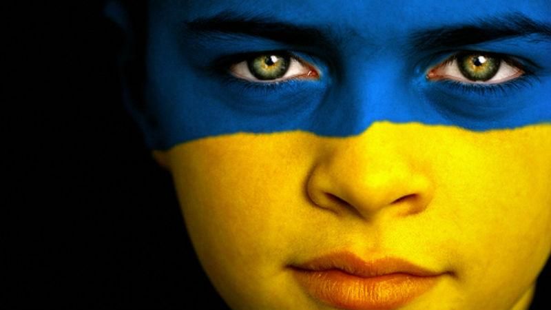 Суровая украинизация: чиновники будут писать диктанты, а в транспорте исчезнет шансон Суровая украинизация: чиновники будут писать диктанты, а в транспорте исчезнет шансон