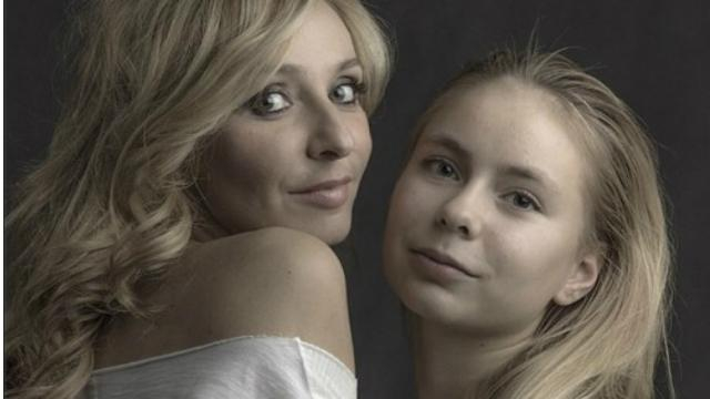 Падчерица главного пиарщика Путина решила стать поп-дивой