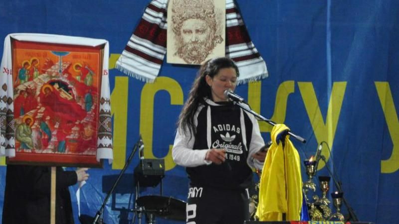 Співачка Руслана закликала музикантів вийти на Майдан Співачка Руслана закликала музикантів вийти на Майдан