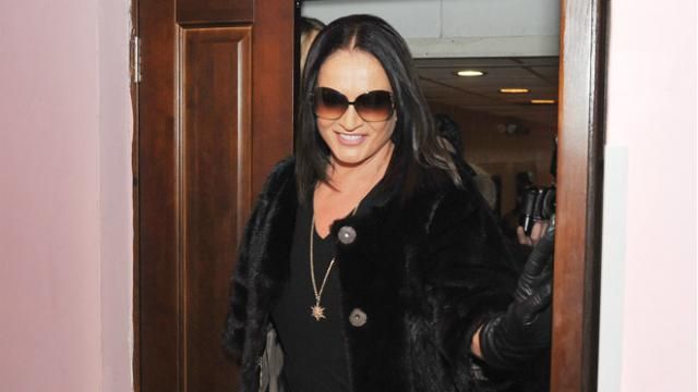 Ротару оконфузилась во время съемок российского новогоднего шоу Ротару оконфузилась во время съемок российского новогоднего шоу