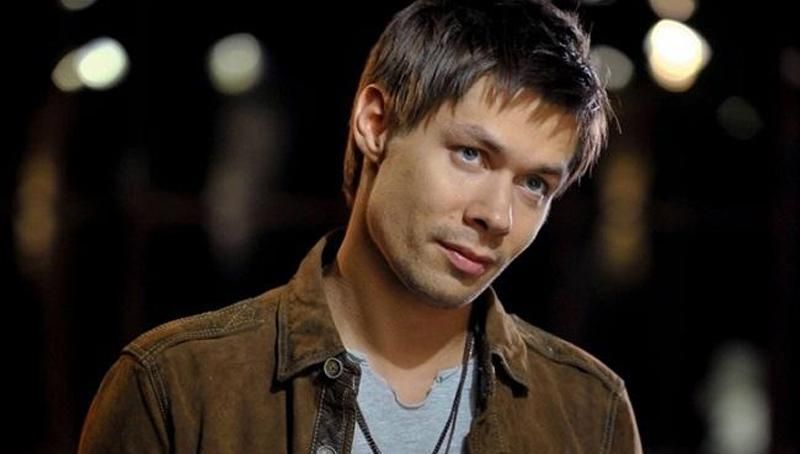 Український дипломат висміяв пісню Стаса П'єхи про путінський гумконвой Український дипломат висміяв пісню Стаса П'єхи про путінський гумконвой