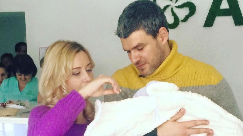 Матвиенко и Мирзоян рассекретили имя дочери Матвиенко и Мирзоян рассекретили имя дочери