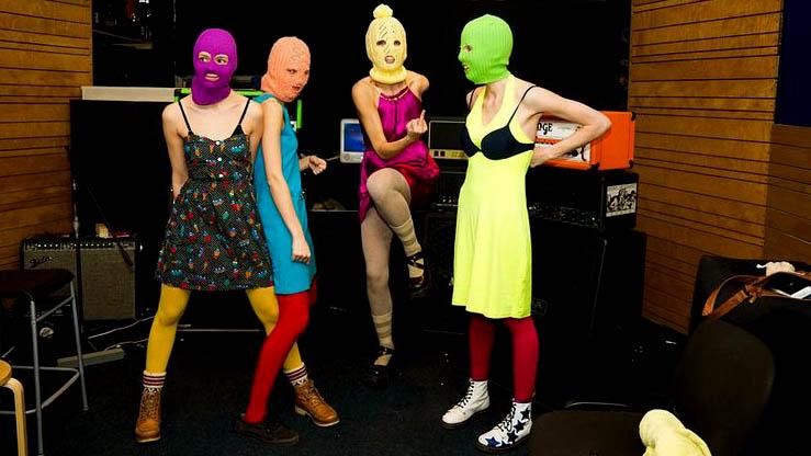 Скандальная российская группа Pussy Riot выпустила новый клип Скандальная российская группа Pussy Riot выпустила новый клип