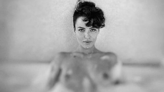 Снять все. Астафьева снялась в очень откровенной фотосессии (18+)