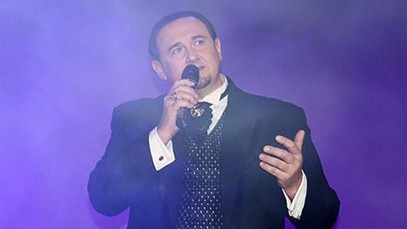 Концерт известного украинского певца сорвали в Киевской области