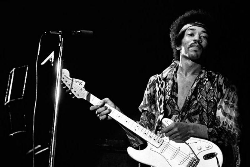 Історія рок-музики через Facebook-стрічку Історія рок-музики через Facebook-стрічку