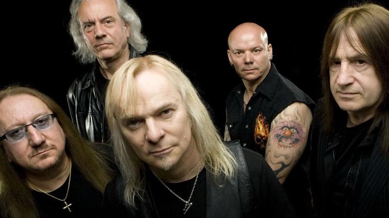 Известные британские рокеры в шоке от украинских поездов Известные британские рокеры в шоке от украинских поездов