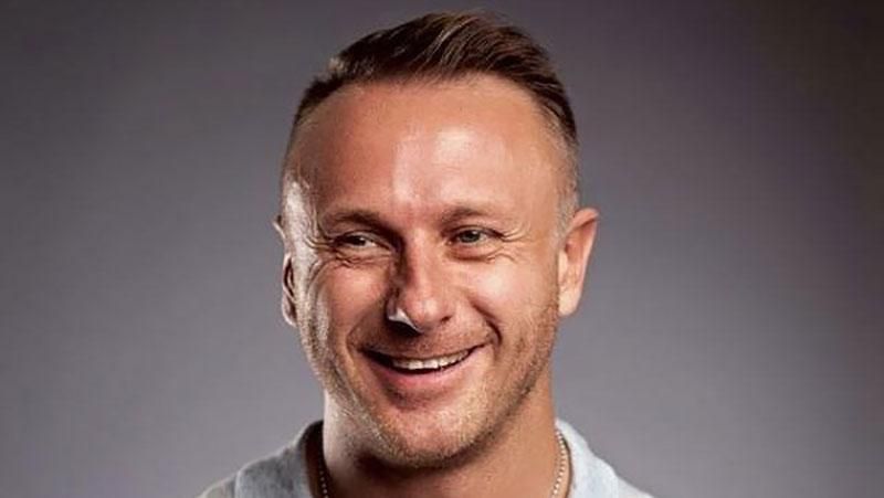 Інтерпол оголосив у розшук жінку, яка збила репера Ларсона Інтерпол оголосив у розшук жінку, яка збила репера Ларсона