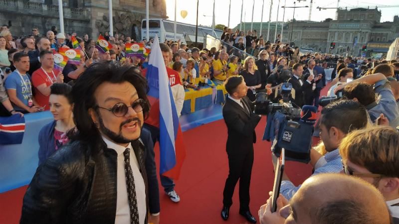 Через марнославність співачки Росію можуть дискваліфікувати з Євробачення Через марнославність співачки Росію можуть дискваліфікувати з Євробачення