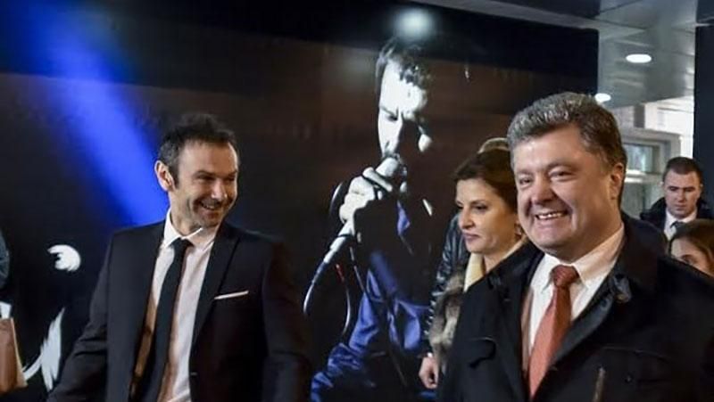 Порошенко, Чубаров і Вакарчук зворушливо привітали Джамалу Порошенко, Чубаров і Вакарчук зворушливо привітали Джамалу