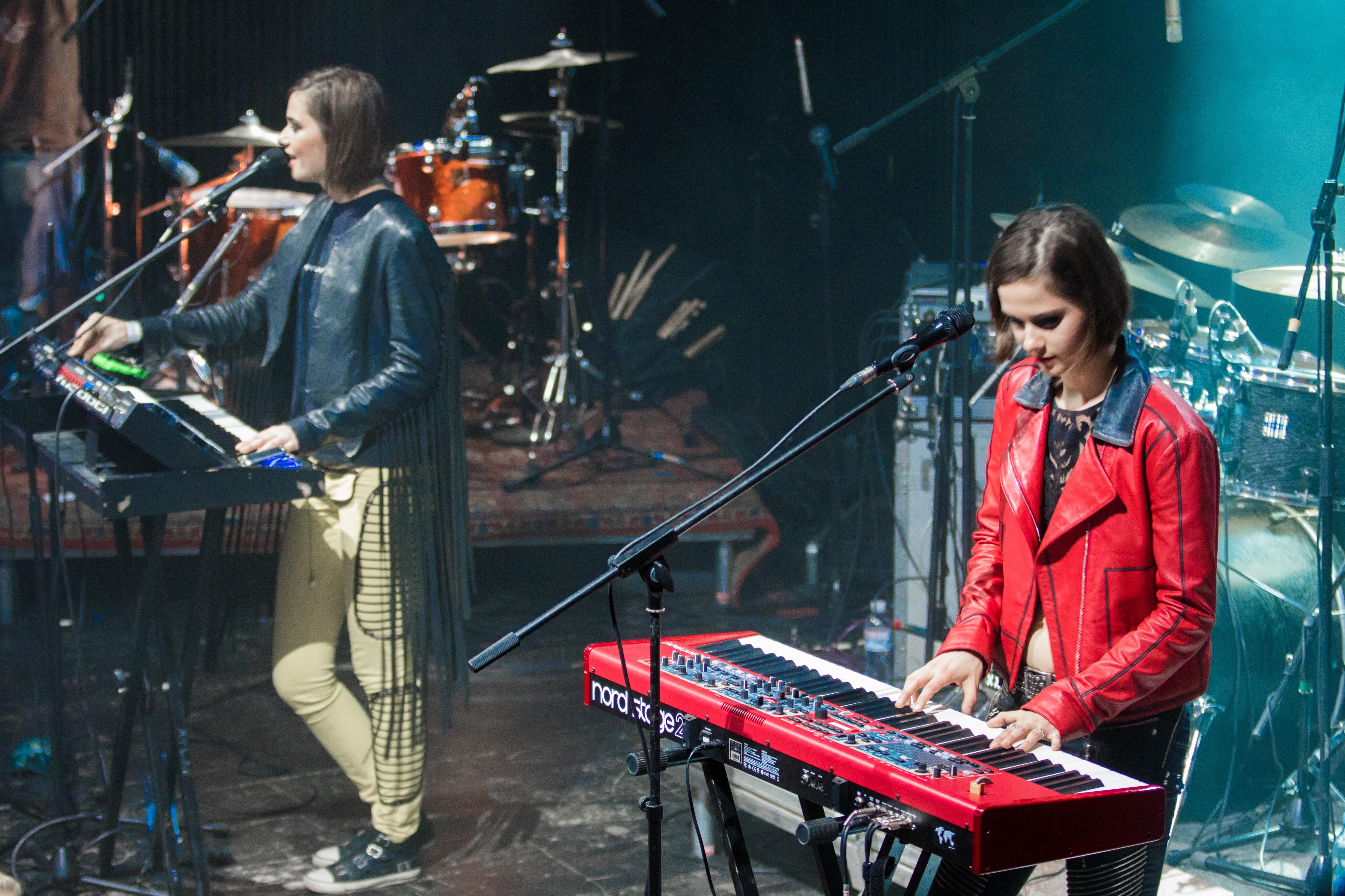 Українки-близнючки з Bloom Twins підкорили Київ Українки-близнючки з Bloom Twins підкорили Київ