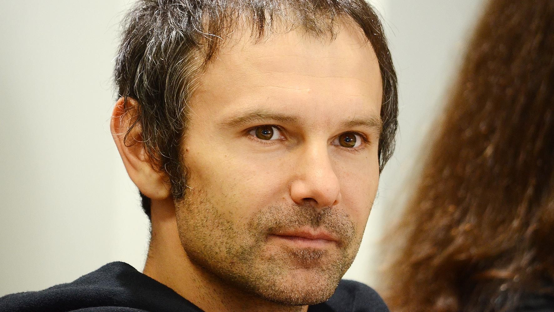 Вакарчук порадовал фанатов нежным фото с котом Вакарчук порадовал фанатов нежным фото с котом