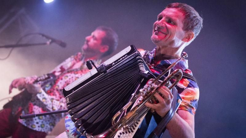 Группа "Вопли Видоплясова" поехала с гастролями на Донбасс Группа "Вопли Видоплясова" поехала с гастролями на Донбасс