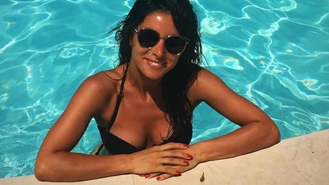 Українська співачка показала звабливі фото з відпочинку Українська співачка показала звабливі фото з відпочинку