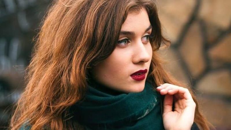 Дівчина оригінально переспівала весь альбом "Океану Ельзи" за 8 хвилин Дівчина оригінально переспівала весь альбом "Океану Ельзи" за 8 хвилин