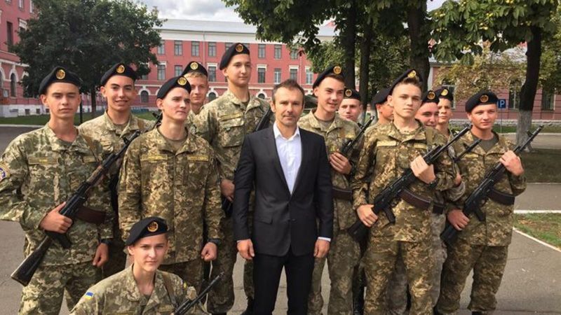 Как звезды поздравляли украинских защитников