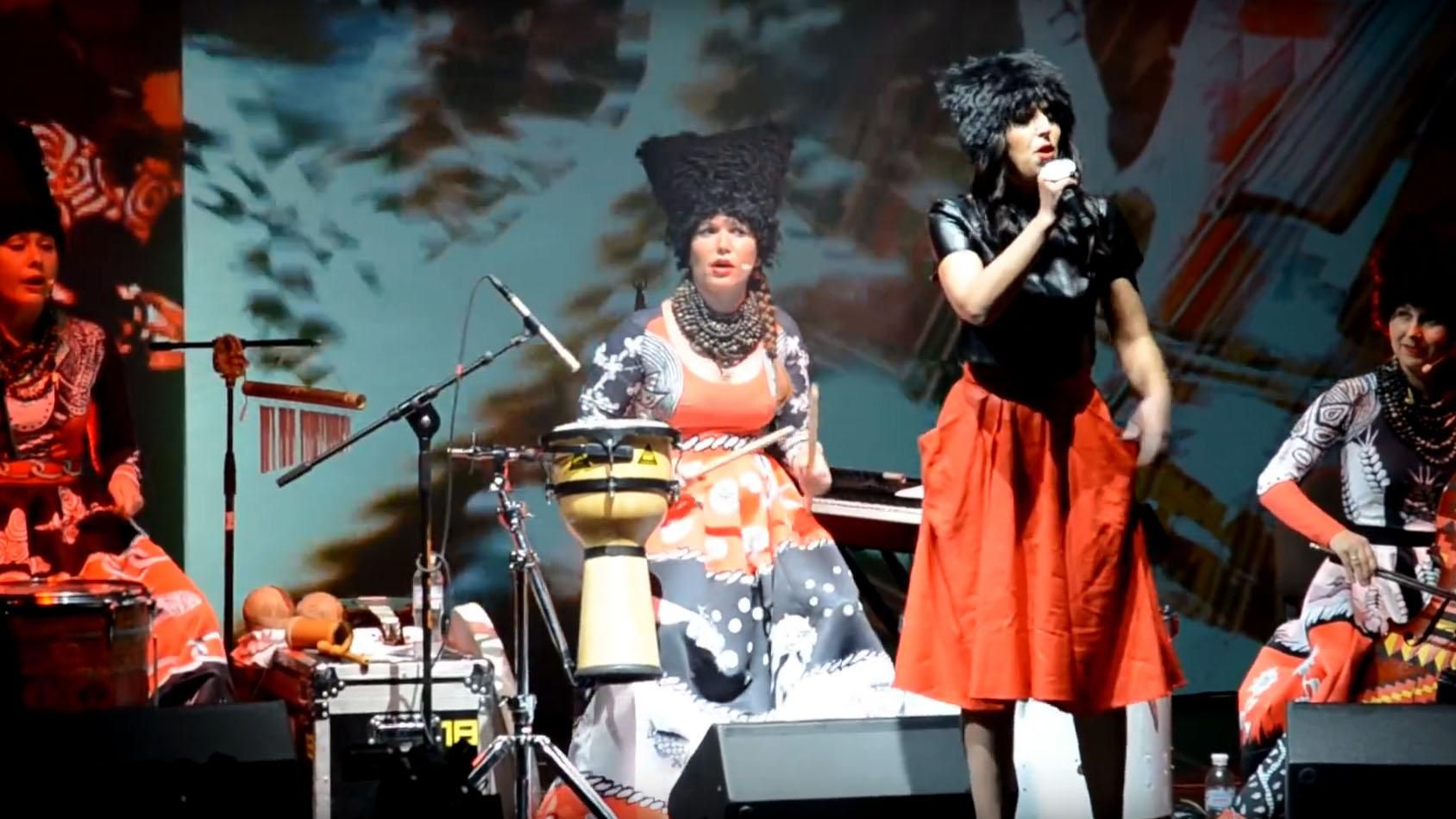 Джамала и "ДахаБраха" презентовали совместную песню Джамала и "ДахаБраха" презентовали совместную песню