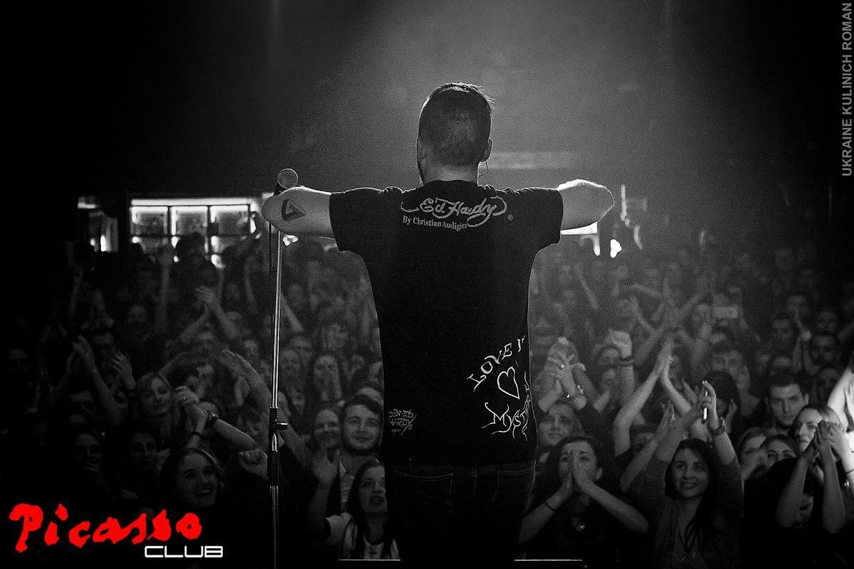 Тур популярного гурту "Без Обмежень" Україною: аншлаги та солд-аути Тур популярного гурту "Без Обмежень" Україною: аншлаги та солд-аути