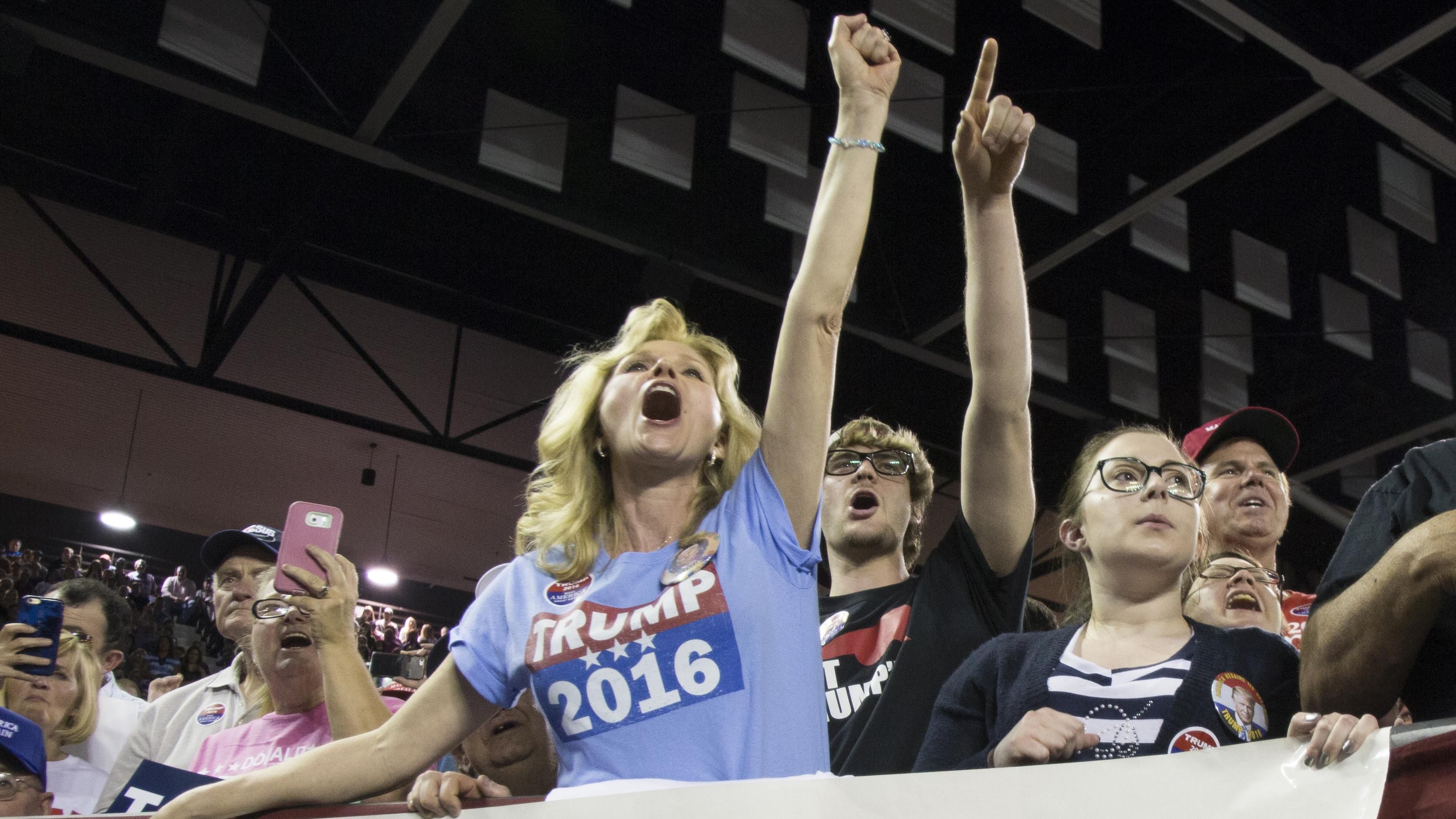 У мережі оприлюднили "чорний" список американських зірок, що незадоволені Трампом У мережі оприлюднили "чорний" список американських зірок, що незадоволені Трампом