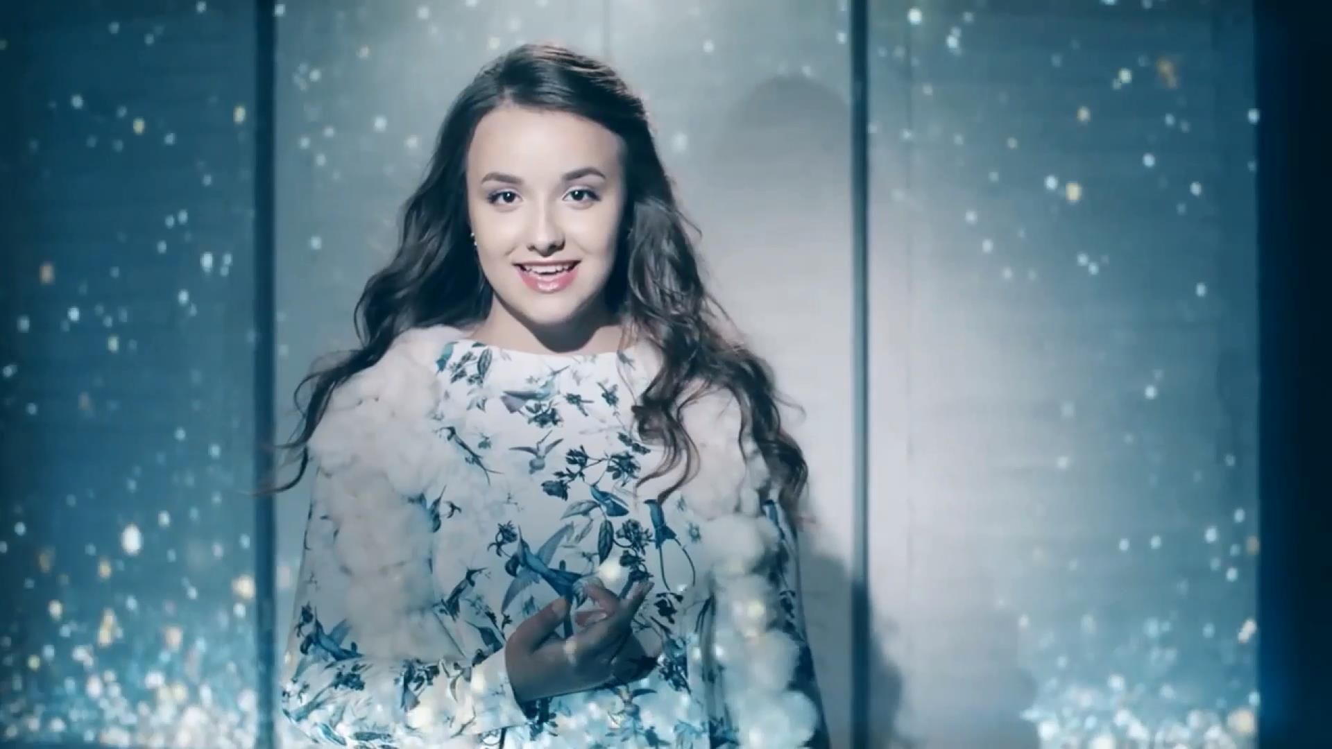 Дівчинка шукає півмільйона для участі дитячому Євробаченні від України