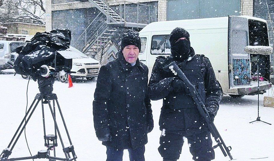 Актер Горбунов и певец Тополя рассказали, как родился клип "Одинак"