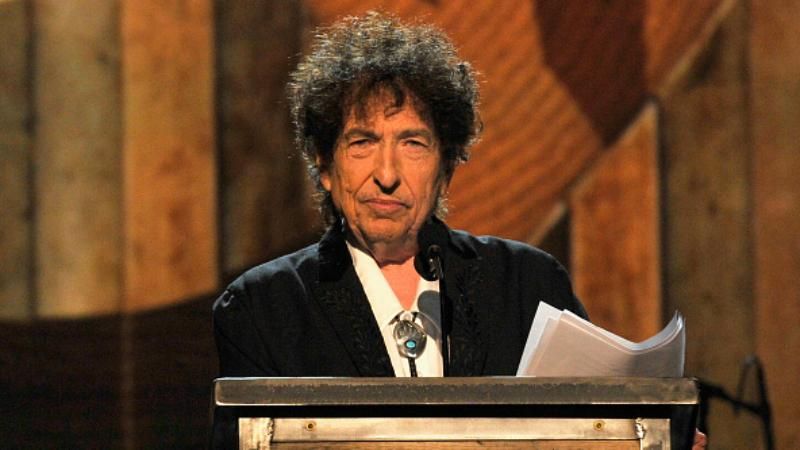 Боб Дилан решил не получать Нобелевской премии